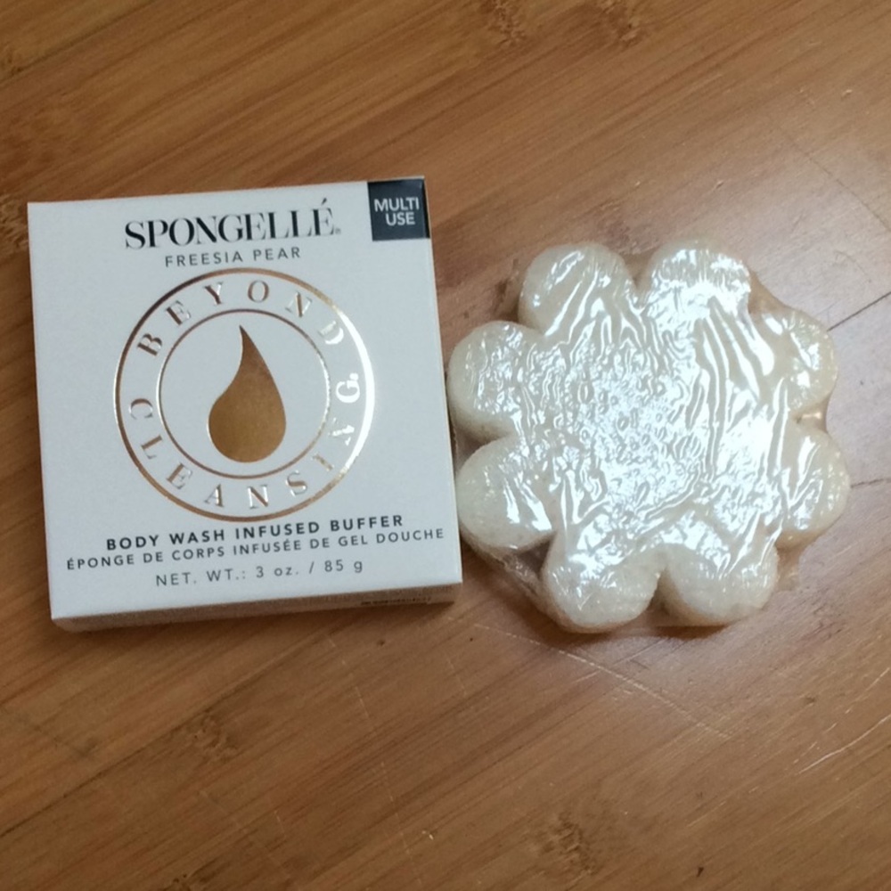 Spongelle Freesia Pear Sponge